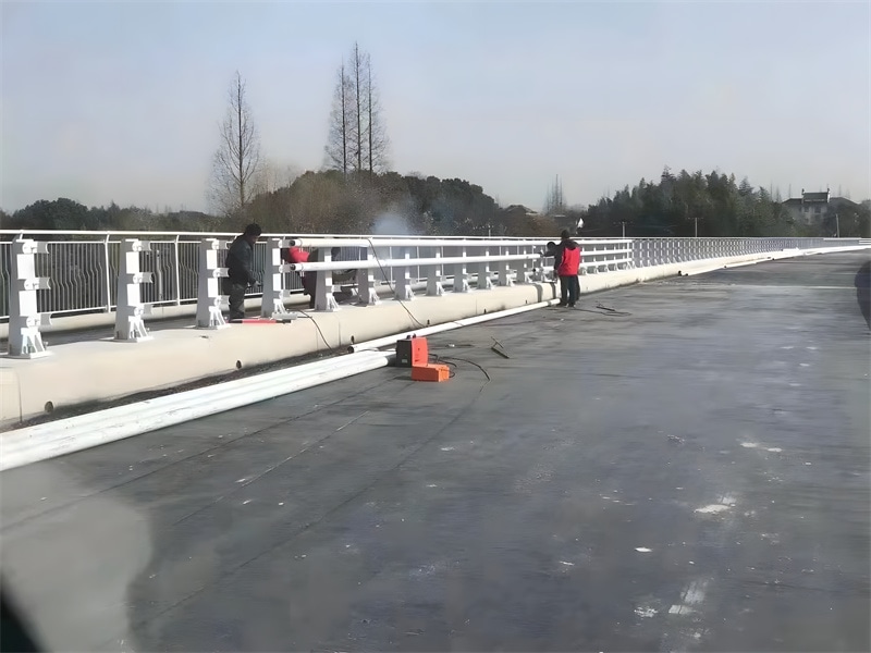国内灯光护栏供应的收缩预期仍存